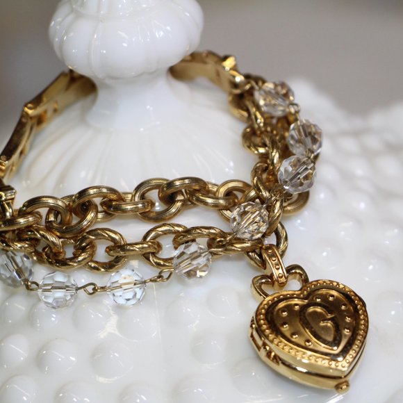 Guess Gold Tone Covered Capped  G Watch Charm Bracelet G95367L - Picture 2 of 12